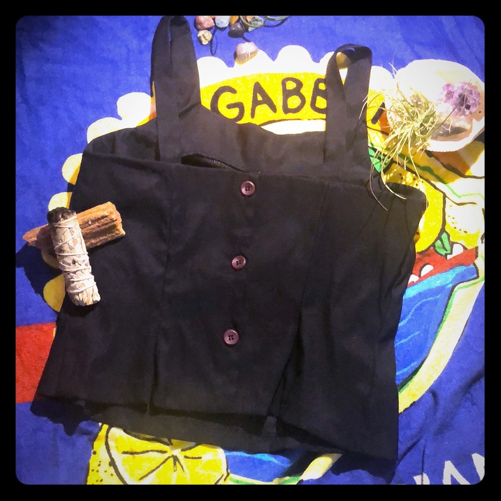 - Ladies Vintage Blouse- Buttoned Back Size …